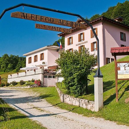 Albergo Alpino Da Tullio Avio Zewnętrze zdjęcie