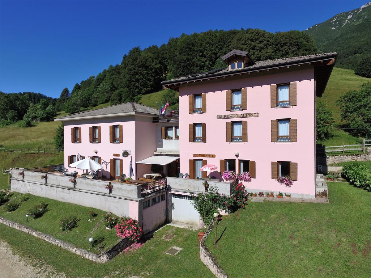 Albergo Alpino Da Tullio Avio Zewnętrze zdjęcie